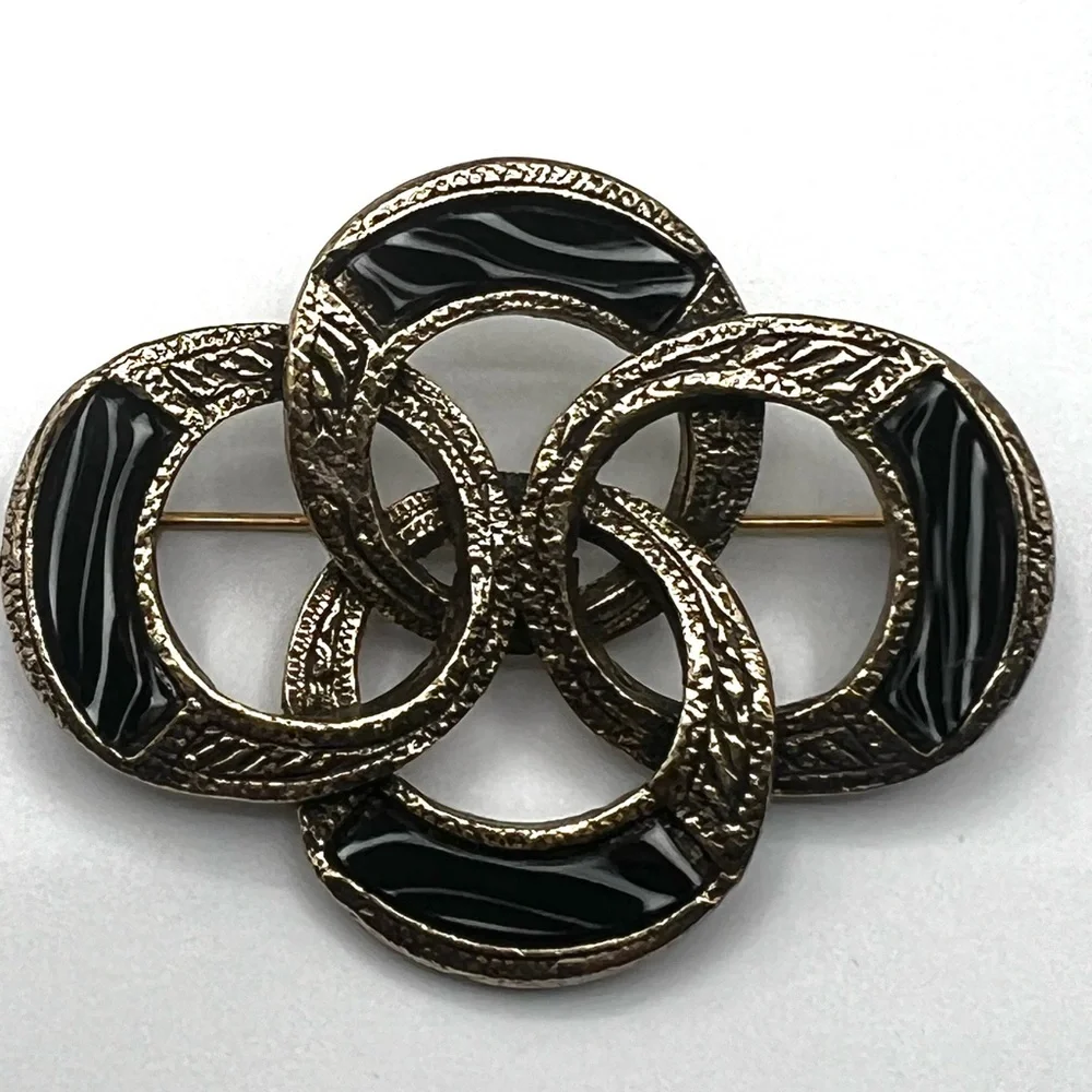 Vintage Celtic Black and Gold Brooch